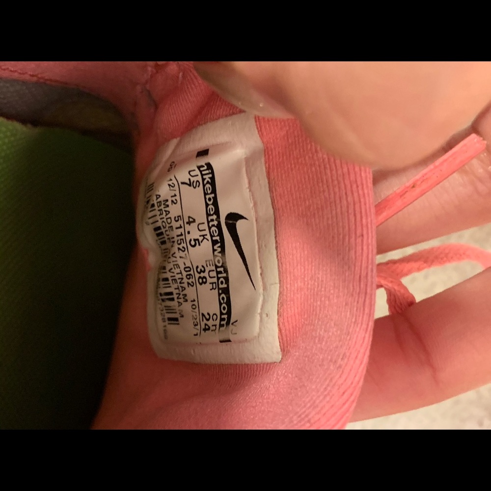 Pink & Grey Nikes - Picture 5 of 5